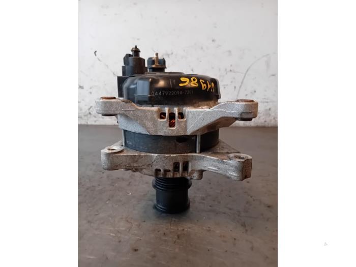 Gebruikte Dynamo Ford Puma 1.0 Ti-VCT EcoBoost 12V Prijs op aanvraag aangeboden door Autohandel-Smet Gebroeders NV