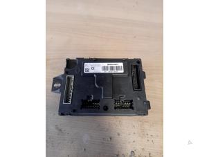 Gebruikte Module (diversen) Dacia Logan MCV II/Sandero Wagon (7S) 1.0 Sce 12V Prijs op aanvraag aangeboden door Autohandel-Smet Gebroeders NV