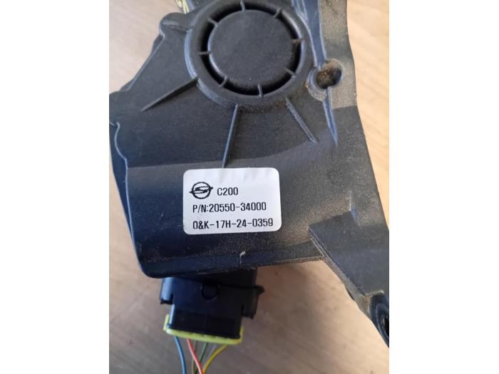 Gaspedaalpositie Sensor van een SsangYong Korando 2.2 e-XDi 220 16V 4x4 2017