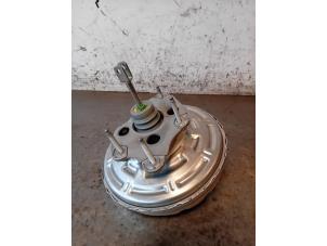 Gebruikte Rembol Nissan Juke (F16) 1.0 DIG-T 12V Prijs op aanvraag aangeboden door Autohandel-Smet Gebroeders NV