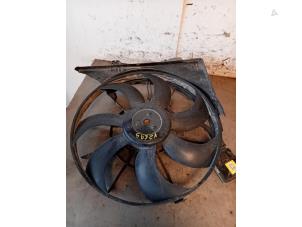 Gebruikte Koelvin Kia Stonic (YB) 1.0i T-GDi 12V Prijs op aanvraag aangeboden door Autohandel-Smet Gebroeders NV