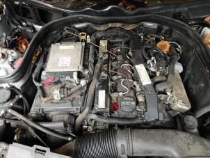 Gebruikte Motor Mercedes E (W212) E-200 CDI 16V BlueEfficiency,BlueTEC Prijs op aanvraag aangeboden door Autohandel-Smet Gebroeders NV