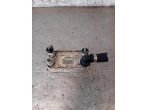 Gebruikte Oliekoeler Mercedes E (W212) E-200 CDI 16V BlueEfficiency,BlueTEC Prijs op aanvraag aangeboden door Autohandel-Smet Gebroeders NV