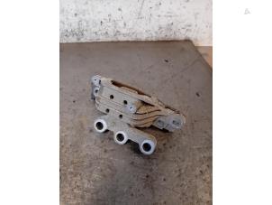 Gebruikte Motorsteun Opel Astra K Sports Tourer 1.5 CDTi 105 12V Prijs op aanvraag aangeboden door Autohandel-Smet Gebroeders NV