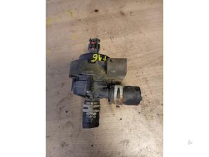 Gebruikte Extra waterpomp Opel Astra K Sports Tourer 1.5 CDTi 105 12V Prijs op aanvraag aangeboden door Autohandel-Smet Gebroeders NV