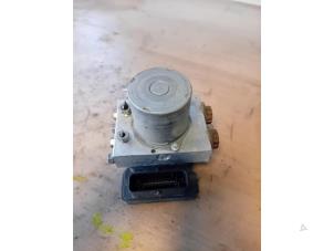 Gebruikte ABS Pomp Ford Ranger 3.2 TDCI 20V 4x4 Prijs op aanvraag aangeboden door Autohandel-Smet Gebroeders NV