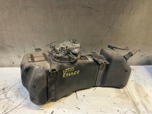 Gebruikte Adblue tank Ford Ranger 3.2 TDCI 20V 4x4 Prijs op aanvraag aangeboden door Autohandel-Smet Gebroeders NV