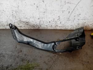 Gebruikte Frontdeel steun BMW X1 (F48) sDrive 18i 1.5 12V TwinPower Turbo Prijs op aanvraag aangeboden door Autohandel-Smet Gebroeders NV