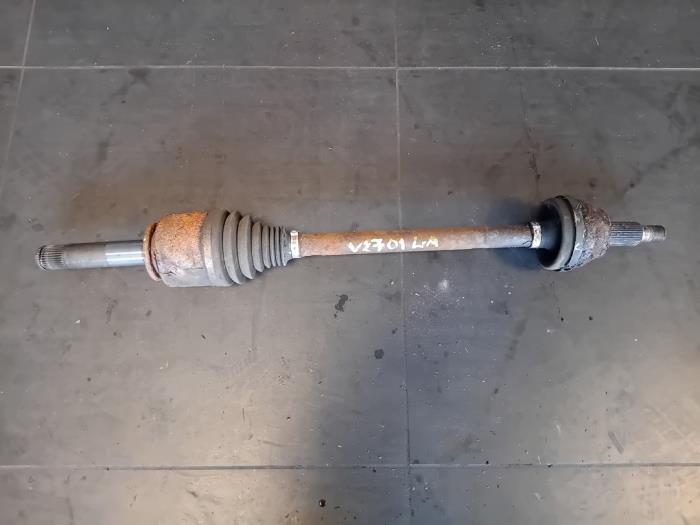 Gebruikte Aandrijfas links-achter Landrover Range Rover Sport (LW) 4.4 SDV8 32V Prijs op aanvraag aangeboden door Autohandel-Smet Gebroeders NV