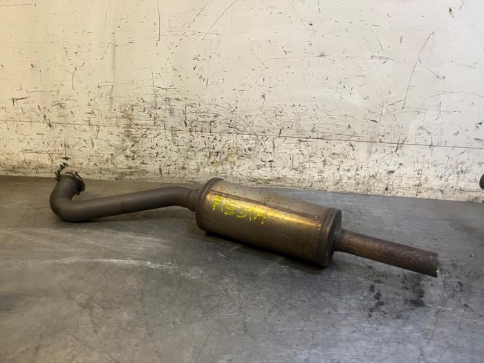 Gebruikte Uitlaat Middendemper Ford Fiesta 7 1.0 EcoBoost 12V 100 Prijs op aanvraag aangeboden door Autohandel-Smet Gebroeders NV