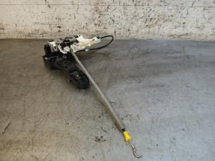 Gebruikte Slotmechaniek Portier 2Deurs rechts Mercedes Sprinter 3,5t (907.6/910.6) 315 CDI 2.0 D RWD Prijs op aanvraag aangeboden door Autohandel-Smet Gebroeders NV