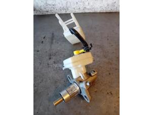 Gebruikte Hoofdremcilinder Opel Zafira Tourer (P12) 1.4 Turbo 16V EcoFLEX Prijs op aanvraag aangeboden door Autohandel-Smet Gebroeders NV