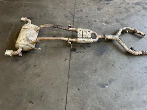 Gebruikte Uitlaat (compleet) Nissan 370 Z Roadster (Z34B) 3.7 V6 24V Prijs op aanvraag aangeboden door Autohandel-Smet Gebroeders NV