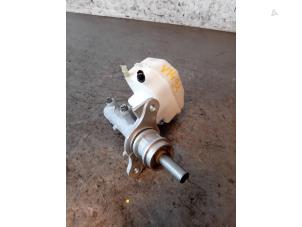 Gebruikte Hoofdremcilinder Mercedes Sprinter 5t (907.6) 311 CDI 2.1 D FWD Prijs op aanvraag aangeboden door Autohandel-Smet Gebroeders NV