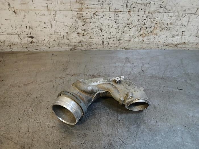 Gebruikte Intercooler Buis Audi RS 3 Limousine (8VS/8VM) 2.5 TFSI 20V Quattro Prijs op aanvraag aangeboden door Autohandel-Smet Gebroeders NV