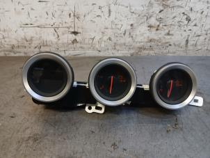 Gebruikte Diversen Nissan 370 Z Roadster (Z34B) 3.7 V6 24V Prijs op aanvraag aangeboden door Autohandel-Smet Gebroeders NV