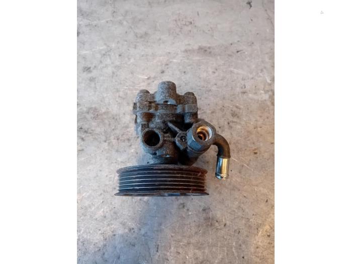 Gebruikte Stuurpomp Chrysler Sebring (JR) 2.0 16V Prijs op aanvraag aangeboden door Autohandel-Smet Gebroeders NV