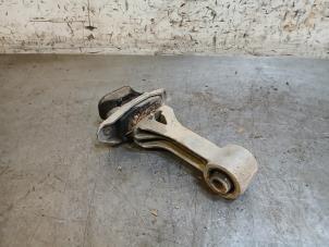 Gebruikte Steun (diversen) Hyundai i30 (PDEB5/PDEBB/PDEBD/PDEBE) 1.0 T-GDI 12V Prijs op aanvraag aangeboden door Autohandel-Smet Gebroeders NV