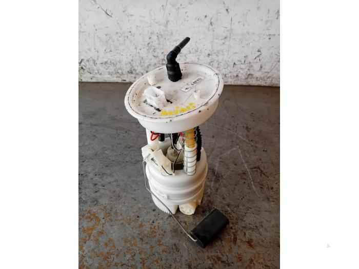 Gebruikte Tank element Pomp Mini Coupe (R58) 1.6 16V Cooper Prijs op aanvraag aangeboden door Autohandel-Smet Gebroeders NV