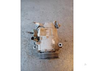 Gebruikte Pomp Airco Ford Transit Custom 2.0 TDCi 16V Eco Blue 130 Prijs op aanvraag aangeboden door Autohandel-Smet Gebroeders NV