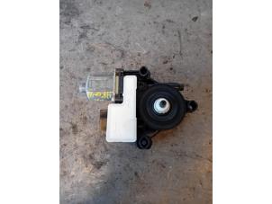 Gebruikte Motor electrisch raam Seat Arona (KJX) 1.6 TDI 95 Prijs op aanvraag aangeboden door Autohandel-Smet Gebroeders NV