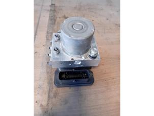 Gebruikte ABS Pomp Volkswagen Crafter (SY) 2.0 TDI FWD Prijs op aanvraag aangeboden door Autohandel-Smet Gebroeders NV