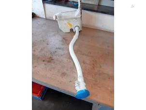 Gebruikte Ruitensproeiertank voor Volkswagen Crafter (SY) 2.0 TDI FWD Prijs op aanvraag aangeboden door Autohandel-Smet Gebroeders NV