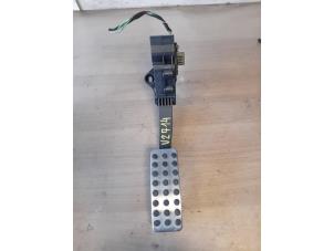 Gebruikte Sensor Gaspedaalpositie Mercedes CLA (117.3) 1.5 CLA-180 CDI, 180 d 16V Prijs op aanvraag aangeboden door Autohandel-Smet Gebroeders NV