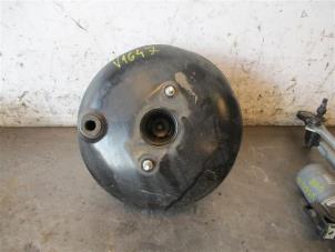 Gebruikte Rembekrachtiger BMW X6 (E71/72) M50d 3.0 24V Prijs op aanvraag aangeboden door Autohandel-Smet Gebroeders NV