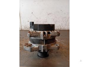 Gebruikte Dynamo Volvo V90 Cross Country (PZ) Prijs op aanvraag aangeboden door Autohandel-Smet Gebroeders NV