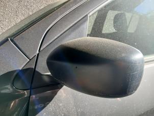 Gebruikte Buitenspiegel links Suzuki Celerio (LF) 1.0 12V Prijs op aanvraag aangeboden door Autohandel-Smet Gebroeders NV