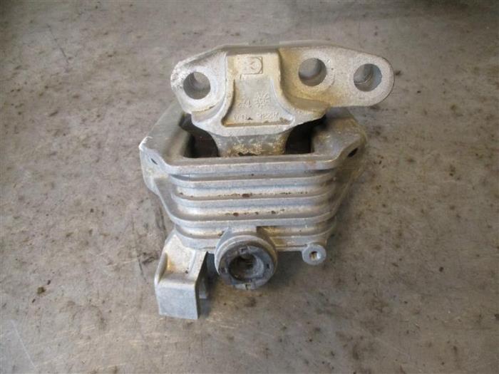 Gebruikte Motorrubber Alfa Romeo Giulietta (940) 1.6 JTDm 16V Prijs op aanvraag aangeboden door Autohandel-Smet Gebroeders NV