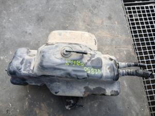 Gebruikte Adblue tank Iveco New Daily VI 33S14, 35C14, 35S14 Prijs op aanvraag aangeboden door Autohandel-Smet Gebroeders NV