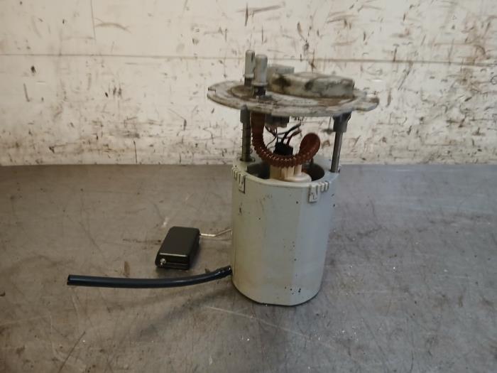 Gebruikte Tank element Pomp Chevrolet Epica 2.0 D 16V Prijs op aanvraag aangeboden door Autohandel-Smet Gebroeders NV