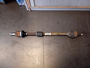 Gebruikte Aandrijfas rechts-voor Ford Transit Courier 1.5 TDCi 75 Prijs op aanvraag aangeboden door Autohandel-Smet Gebroeders NV