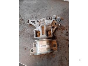 Gebruikte Motorrubber Citroen Jumper (U9) 2.0 Blue HDi 160 Prijs op aanvraag aangeboden door Autohandel-Smet Gebroeders NV