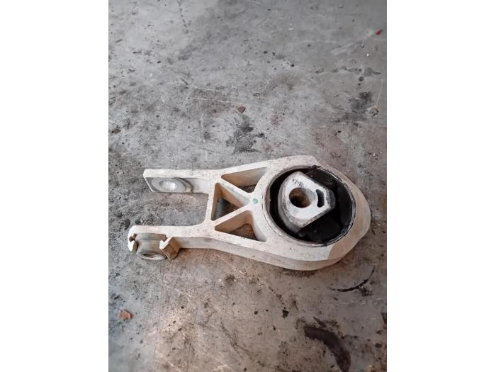 Gebruikte Motorrubber Citroen Jumper (U9) 2.0 Blue HDi 160 Prijs op aanvraag aangeboden door Autohandel-Smet Gebroeders NV