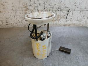 Gebruikte Tank element Pomp Volkswagen Golf VI (5K1) 1.4 16V Prijs op aanvraag aangeboden door Autohandel-Smet Gebroeders NV