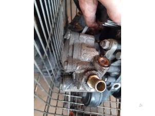 Gebruikte Stuurpomp Iveco Daily Prijs op aanvraag aangeboden door Autohandel-Smet Gebroeders NV