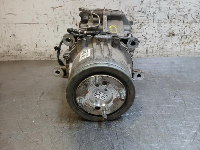 Gebruikte Differentieel achter Mazda CX-5 I (KE,GH) 2.2 Skyactiv D 150 16V 4WD Prijs op aanvraag aangeboden door Autohandel-Smet Gebroeders NV