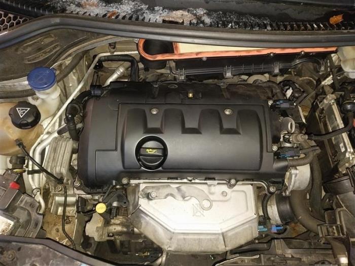 Gebruikte Motor Peugeot 207 SW (WE/WU) 1.4 16V Vti Prijs op aanvraag aangeboden door Autohandel-Smet Gebroeders NV