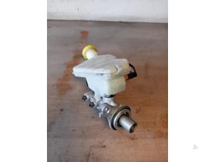 Gebruikte Hoofdremcilinder Peugeot 207 SW (WE/WU) 1.4 16V Vti Prijs op aanvraag aangeboden door Autohandel-Smet Gebroeders NV