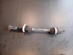 Gebruikte Cardanas rechts-voor (VWA) Volkswagen Transporter/Caravelle T6 2.0 TDI DRF Prijs op aanvraag aangeboden door Autohandel-Smet Gebroeders NV