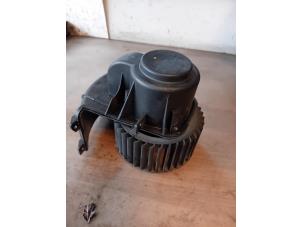 Gebruikte Chaufage Ventilatiemotor Volkswagen Transporter/Caravelle T6 2.0 TDI DRF Prijs op aanvraag aangeboden door Autohandel-Smet Gebroeders NV