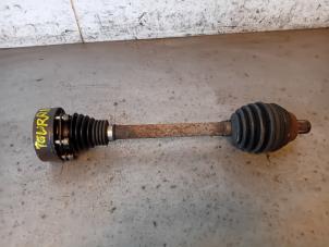 Gebruikte Homokineetas links-voor Volkswagen Touran (1T1/T2) 1.9 TDI 100 Prijs op aanvraag aangeboden door Autohandel-Smet Gebroeders NV