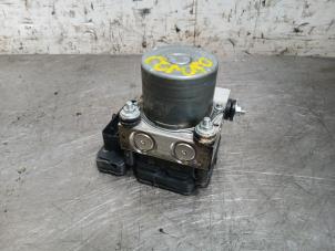 Gebruikte ABS Pomp Opel Combo Cargo 1.5 CDTI 100 Prijs op aanvraag aangeboden door Autohandel-Smet Gebroeders NV