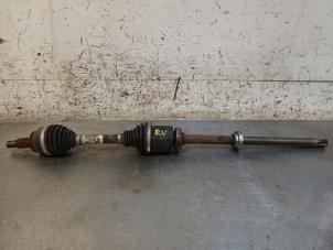 Gebruikte Steekas rechts-voor Landrover Discovery Sport (LC) 2.0 TD4 150 16V Prijs op aanvraag aangeboden door Autohandel-Smet Gebroeders NV