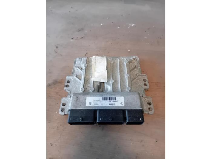 Gebruikte Computer Motormanagement Renault Master III (EV/HV/UV/VA/VB/VD/VF/VG/VJ) Prijs op aanvraag aangeboden door Autohandel-Smet Gebroeders NV