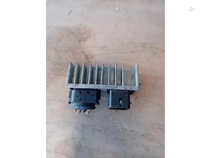 Gebruikte Module (diversen) Renault Master III (EV/HV/UV/VA/VB/VD/VF/VG/VJ) Prijs op aanvraag aangeboden door Autohandel-Smet Gebroeders NV