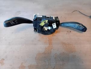 Gebruikte Combischakelaar Stuurkolom Skoda Fabia II Combi 1.2i 12V Prijs op aanvraag aangeboden door Autohandel-Smet Gebroeders NV